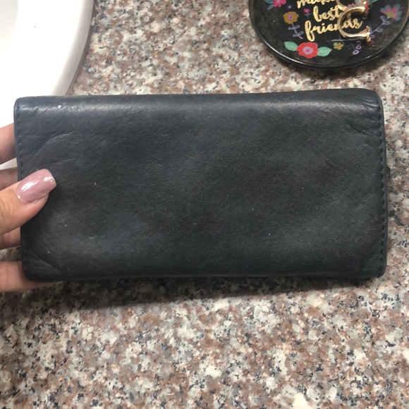 Tory Burch Wallet - Picture 6 of 7